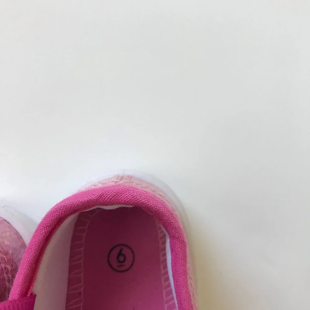 Swiggles Toddler Girls Pink Sparkly Slip on Sneakers Size 6 - Picture 4 of 6